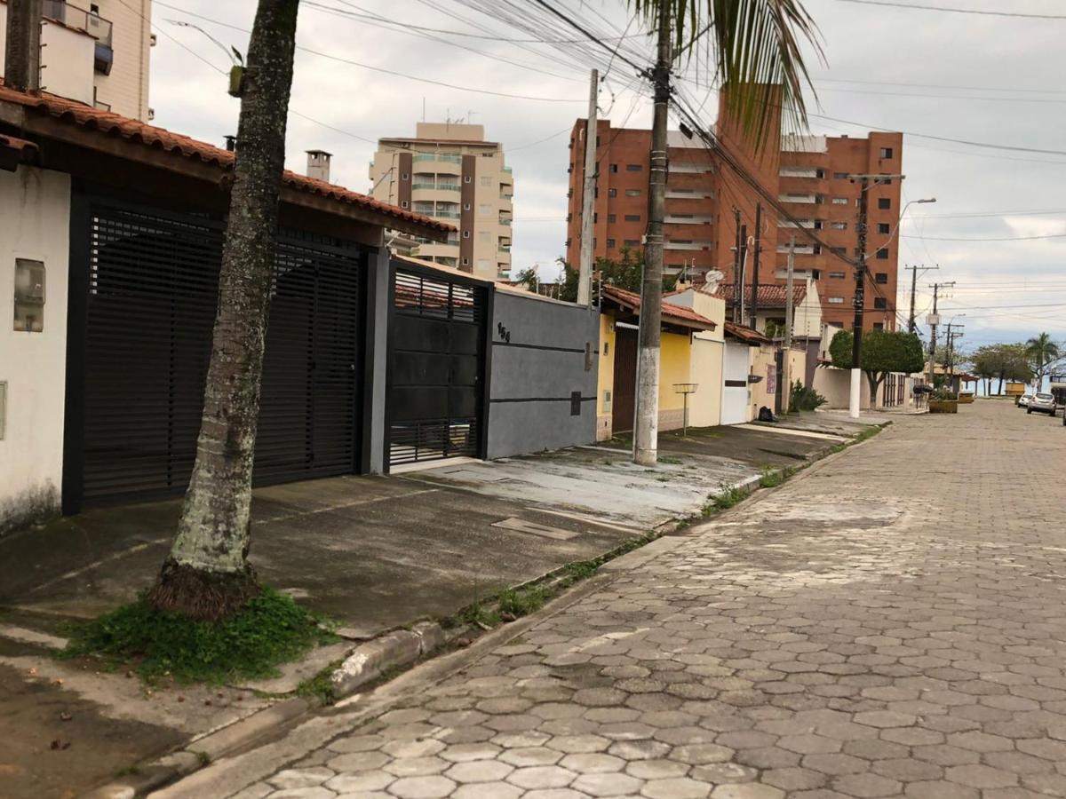 Casa Na Martim De Sa - 50M Da Praia Com Piscinaカラグァタトゥバ エクステリア 写真
